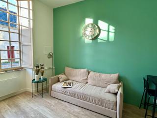 Studio de plain pied rénové et lumineux, Beaufort-en-Anjou, proche de la Loire et de ses châteaux - 9