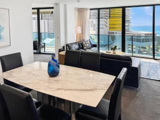 Oracle 11th floor Tower 1 - GC Getaways - 8