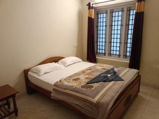 Abbu Royal Palace Cottage - 1