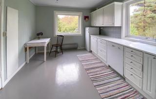 Three Bedroom Cozy Home In Flekkerøy - 6