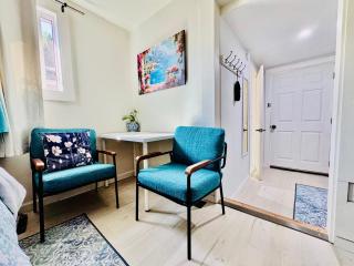 1 Bedroom Mini Apartment 10 Minutes to SeaTac Airport 1 Minute Walk to Bus Station - 3