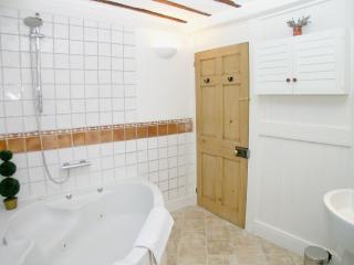 The Quarter House - 3