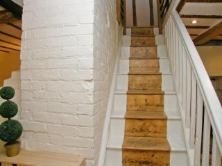 The Quarter House - 3