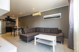 Modern Condo - 1BR T1-201 - 7