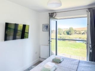 Olivers View - 4
