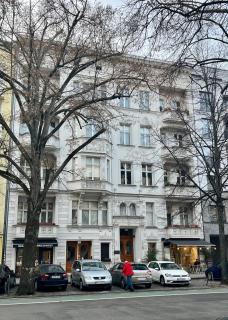 KuDAMM Charming Old Home,5-9ppl,Family Friendly,Wifi,Savignyplatz - 8