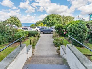 Sea View At The Oaklands - 6