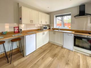 The Firs - Uk33999 - 4
