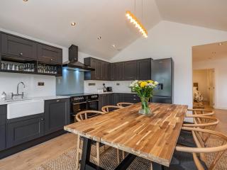 Clematis Cottage - 2