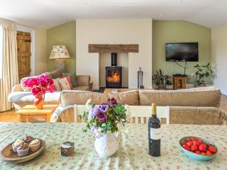 Dove Cottage - 2