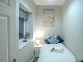 The Hidden Cottage - 2