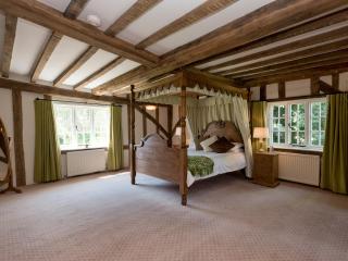 Cravens Manor - 8