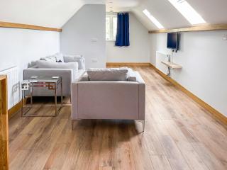 The Oaks - Uk33998 - 5