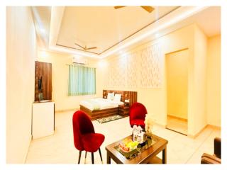 क्रिस्टल Crystal Palace पैलेस Bettiah बेतिया Full AC Room - 2