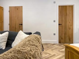 Woodland Lodge - 2