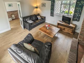 Pixies Wood Cottage - 6