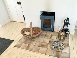 Bacton Beach House - 6