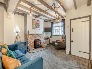 The Tipsy Bee At 143 - 7