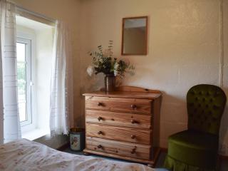 Cych Cottage - 2
