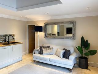 The White House Retreat - Findon - 7