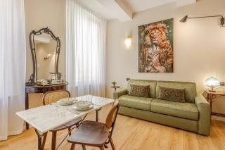 Dimora d'Autore - Timeless Elegance in Modena - 3