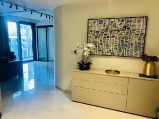 Mercury Tower Apartments By Dahlia - 9