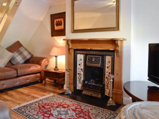 Dolls Cottage - 8