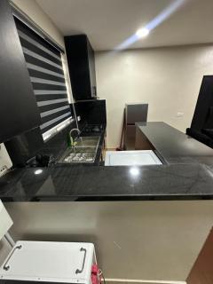 Gbade's Condo F18 - 9