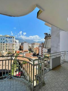 Pazari View - Tirana Center Apt - 8