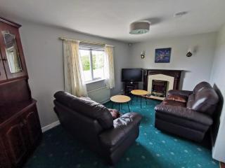 Charlie's House Relaxing Farmhouse near Letterkenny - 2
