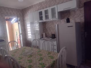 Casa na área central com 3 quartos - 2