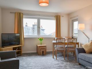Finlaggan Apartment - 8
