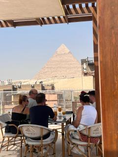 LE Grand Pyramids View & Suites - 8