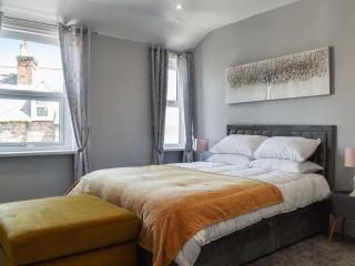 Apartment 3 - 4