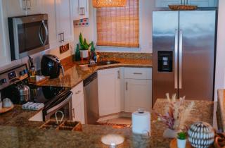 Relax and Retreat at BellaView603 - Comfortable Oceanfront Condo - 8