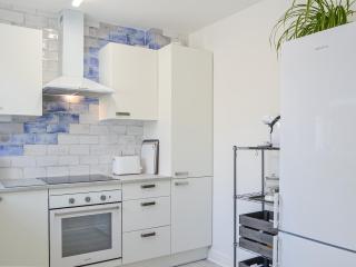 Driftwood Cottage - 2