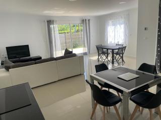 Maison neuve meublée 100 m2 - 2