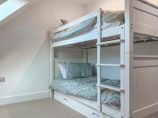 Walnut Cottage Barn - 2