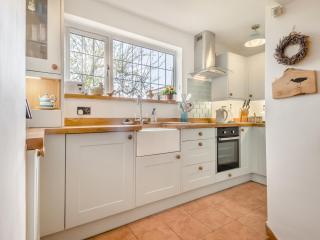 Little Crawfish Cottage - 4