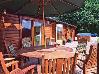 Cider Mill Lodge - Hw7420 - 0