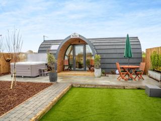 The Hive - Uk45565 - 0