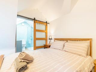 Venton Cottage - 2