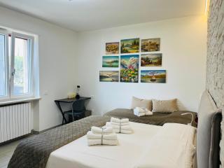 Garda Art&City - near Sigurtà and Borghetto - 3