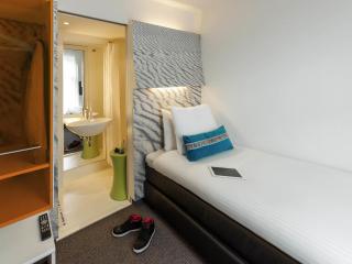 ibis Styles Amsterdam Central Station - 1