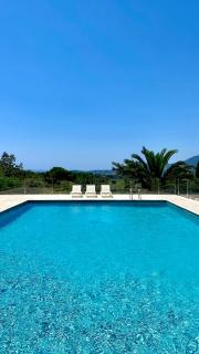 La Croix-Valmer, Mer et vignes au Kensington - 0