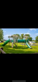 Fentley Green - Ashbourne Heights Holiday Park - 7