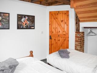 Uk46591 - Polecat Barn - 1