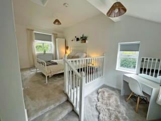 Humford Mill Cottage - 1