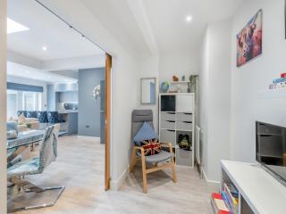 Queensway - 3