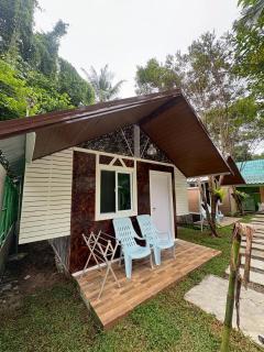 Kama Siri Koh Kood - 1